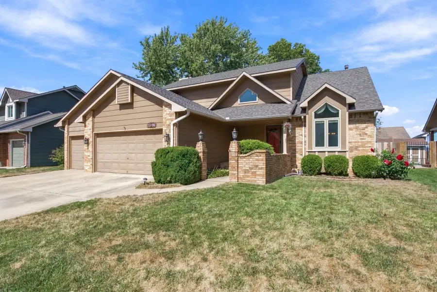 10214 W Jamesburg St, Wichita, KS 67212 - #2