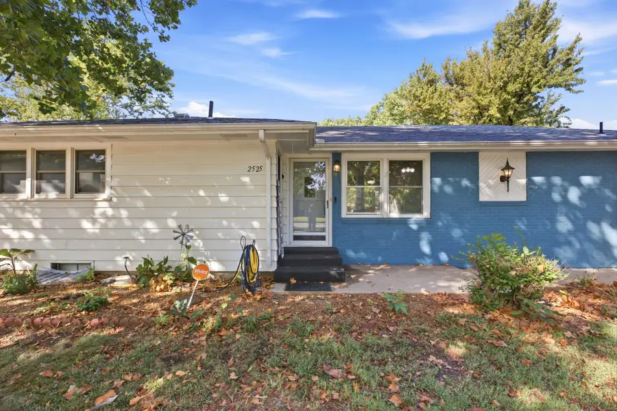 2525 S Oak Pass, Wichita, KS 67216 - #2