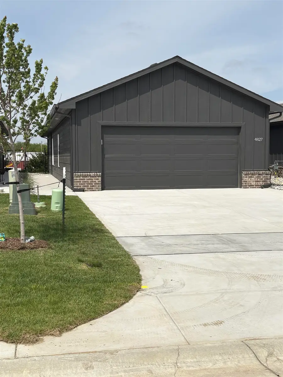 4827 N Vassar Avenue, Wichita, KS 67220 - #3