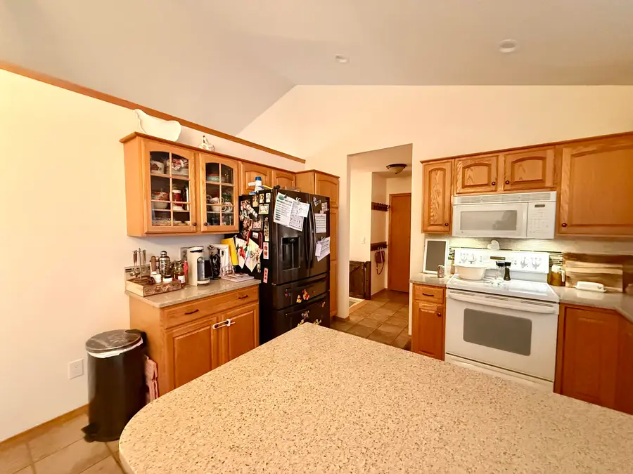 8426 S Minnesota Cir, Haysville, KS 67060 - #3