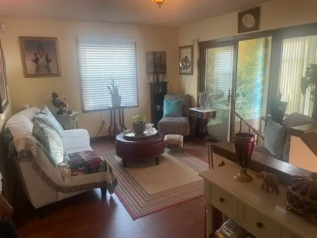 3210 E Navajo Ln, Wichita, KS 67216 - #2