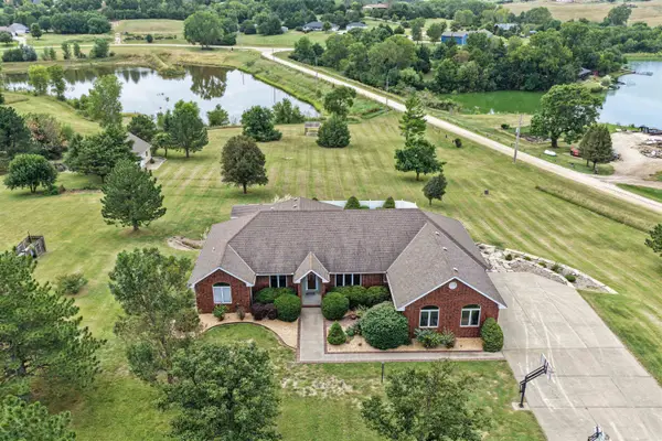 1728 Cottonwood, Bennington, KS 67422