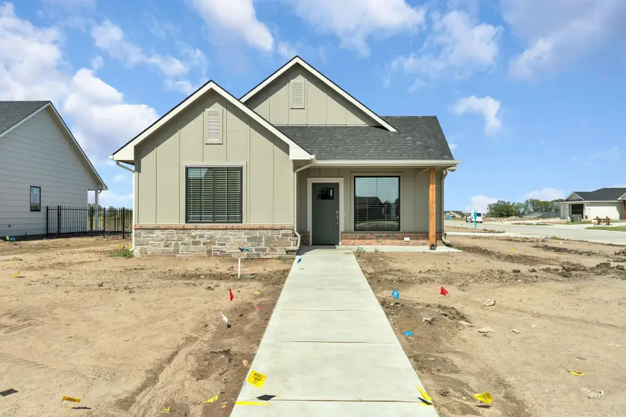 5854 Central Park Court, Bel Aire, KS 67220 - #3