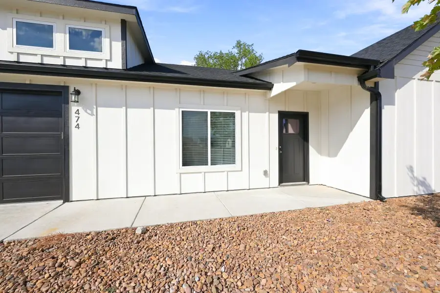 474 E Harper St, Valley Center, KS 67147-8948 - #2