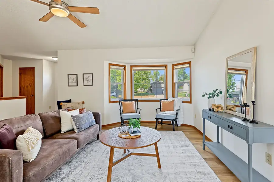 5823 W Kemper St, Wichita, KS 67215 - #3
