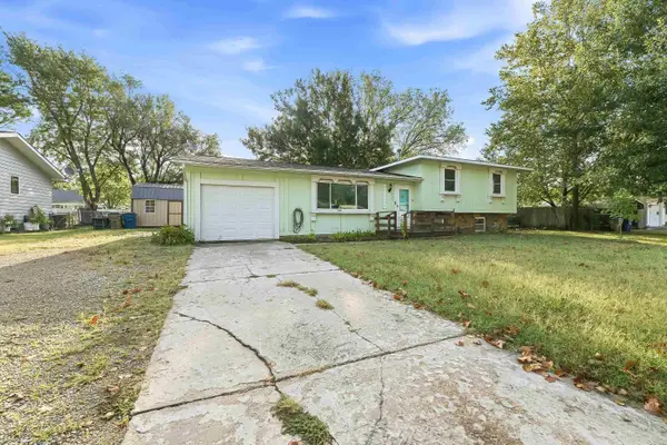 528 N 9th, Towanda, KS 67144