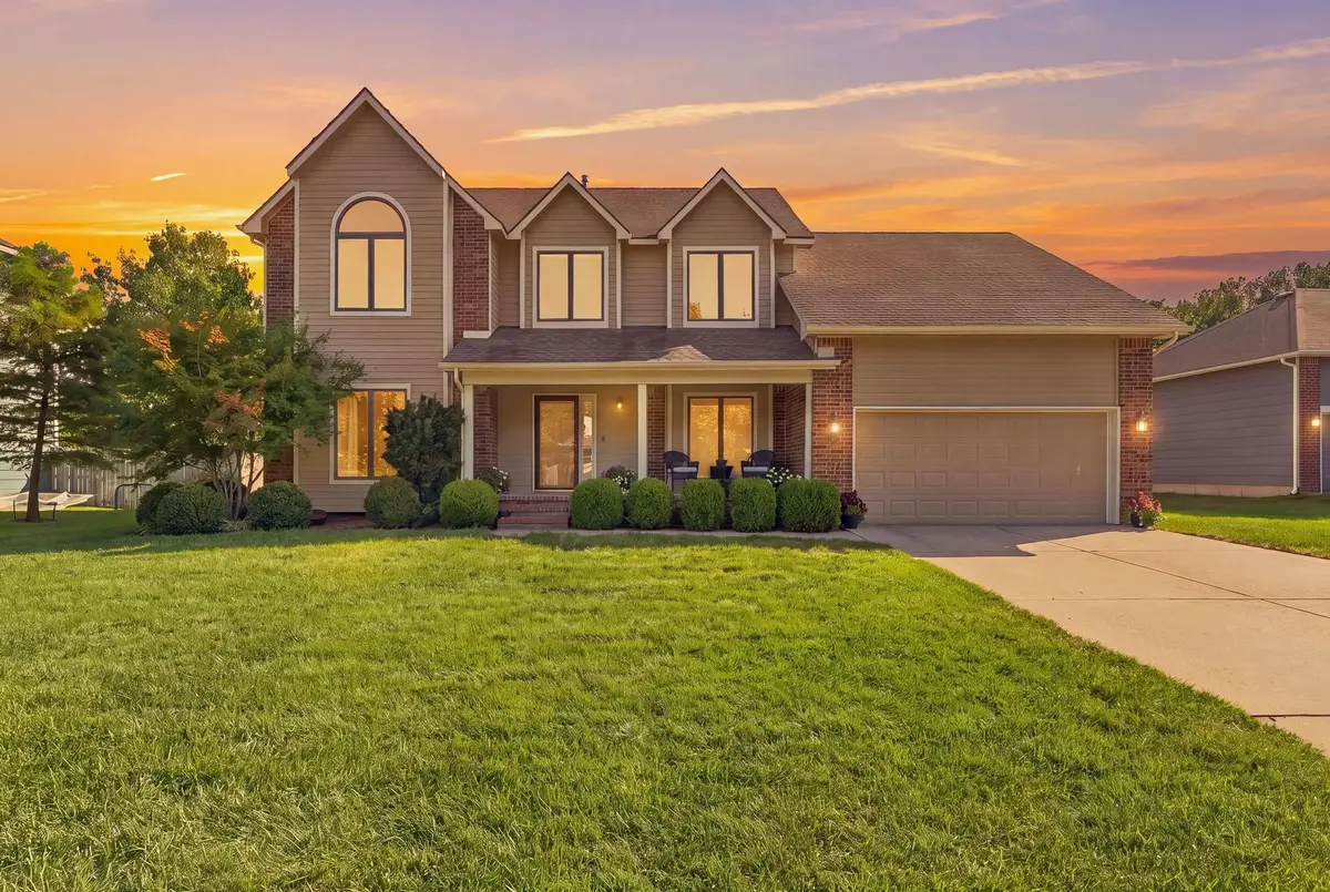 805 N Sagebrush Ct, Wichita, KS 67230 - #1