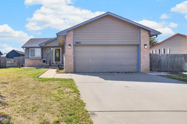 2813 W 43rd St S, Wichita, KS 67217