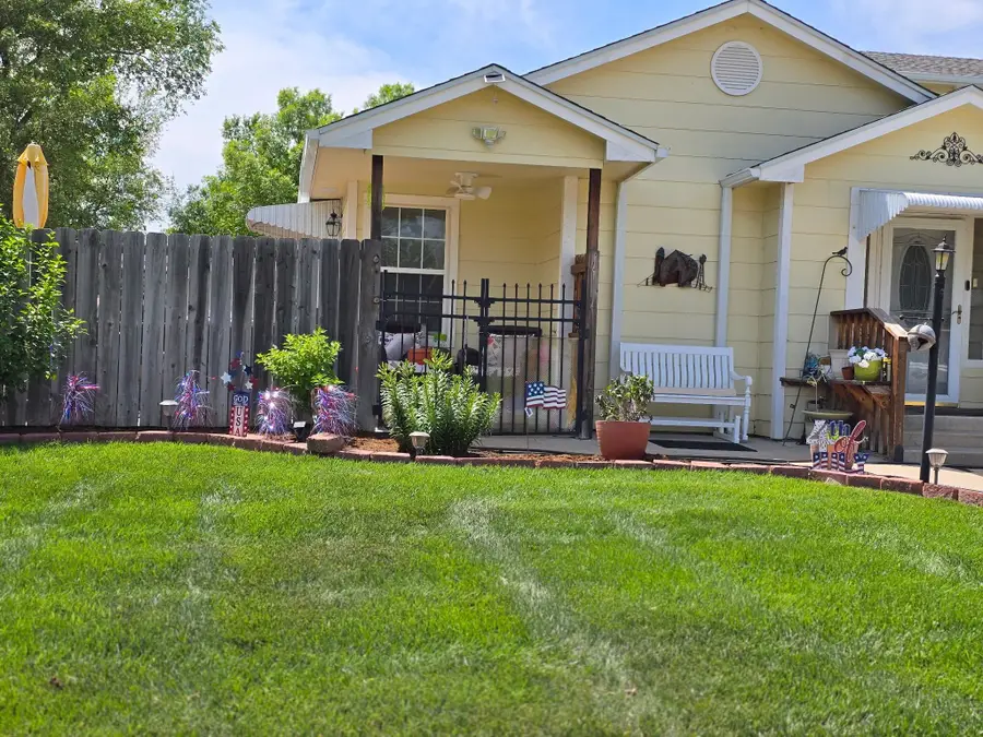 1061-1063 N Water Street, Wichita, KS 67203 - #2