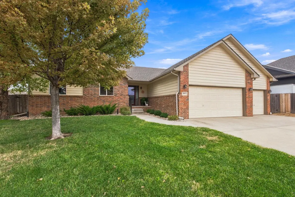 2917 N Rock Bridge Ct, Derby, KS 67037 - #1