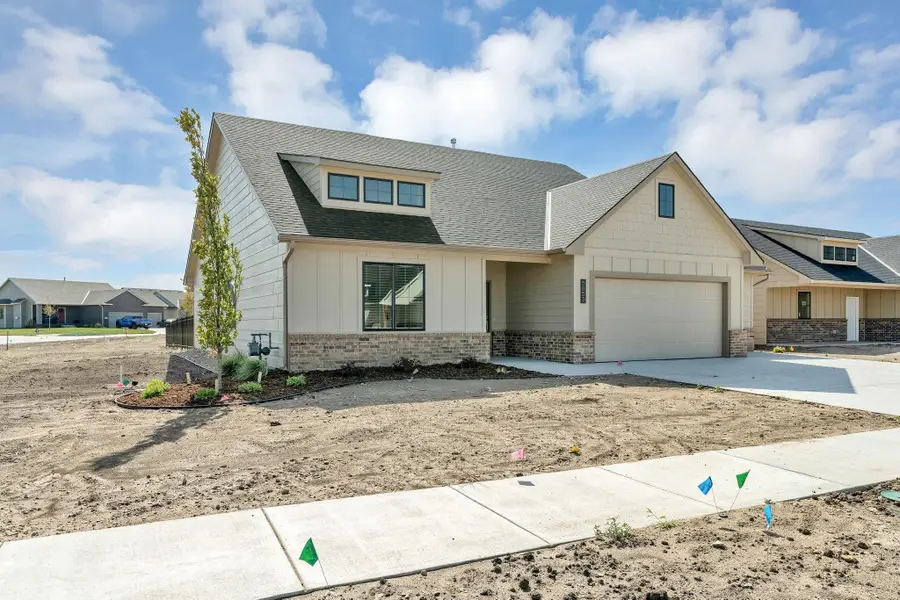 5853 Central Park Court, Bel Aire, KS 67220 - #3