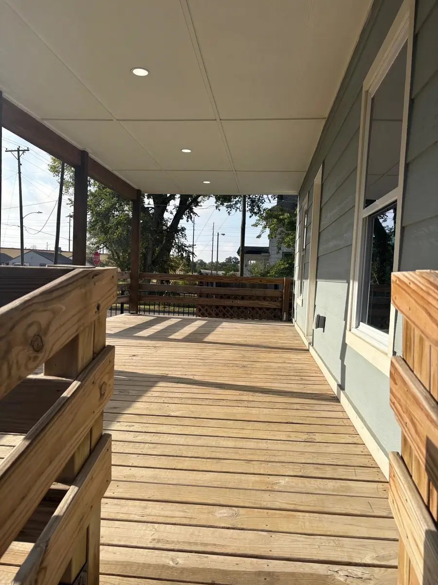201 N Elm, Newton, KS 67114 - #3