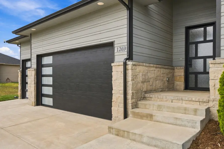 1269 S Crabtree, Goddard, KS 67052 - #2