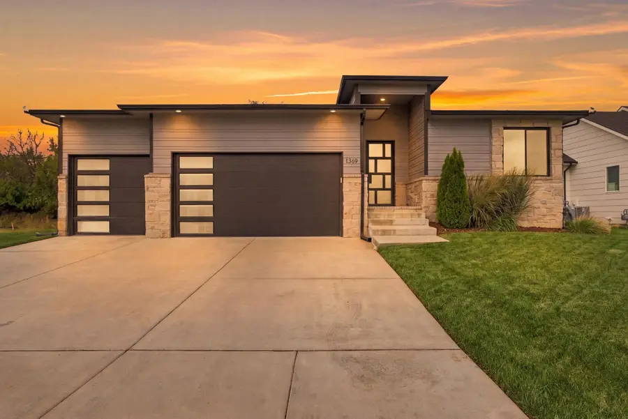 1269 S Crabtree, Goddard, KS 67052 - #3