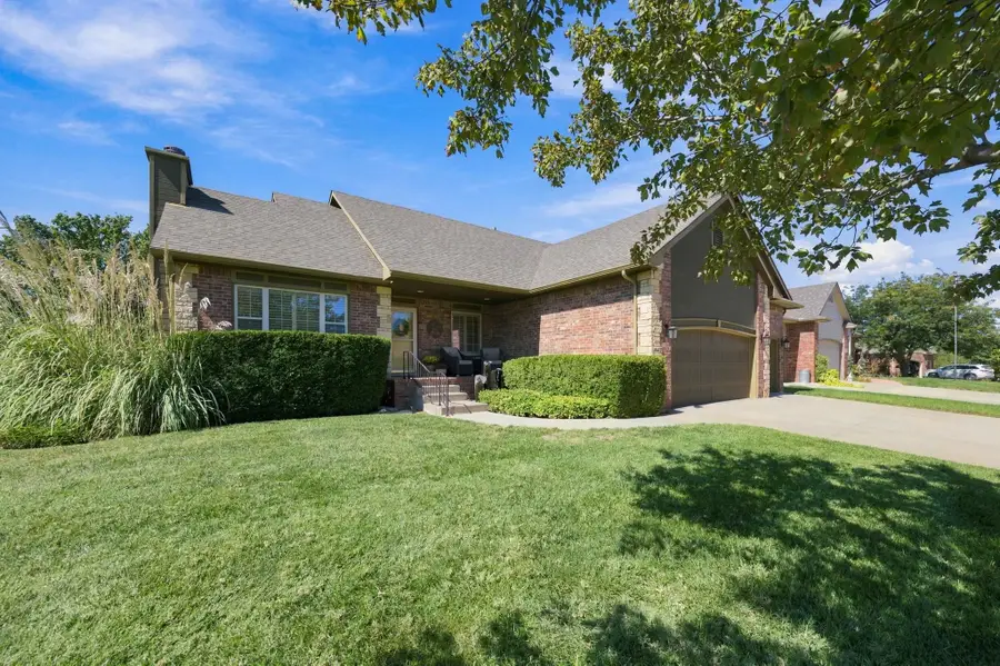 521 S Creekside, Derby, KS 67037 - #2