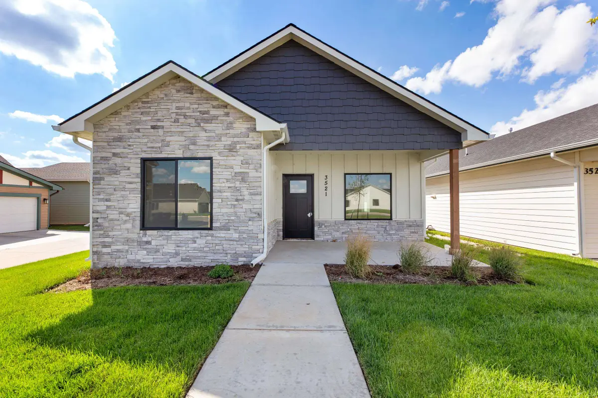 3521 N Azalea St, Maize, KS 67223 - #1