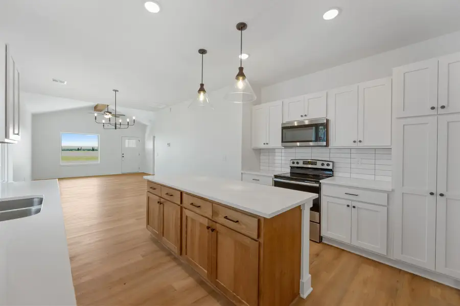 3521 N Azalea St, Maize, KS 67223 - #3