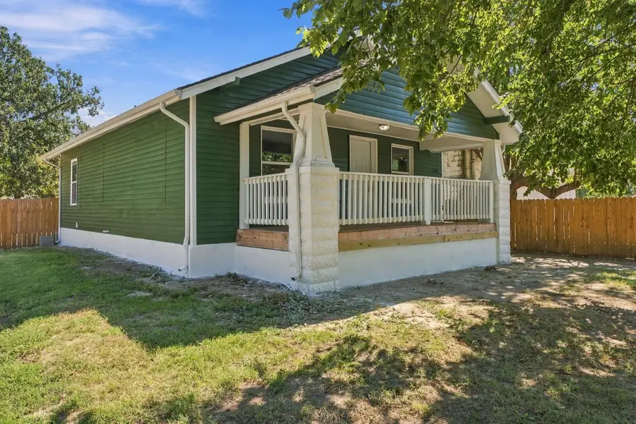 1546 S Waco, Wichita, KS 67213 - #3