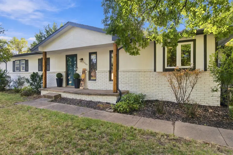 1805 N Terry Ln, Andover, KS 67002 - #2