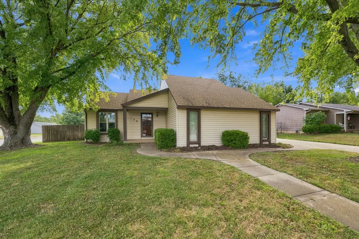 626 N Parkridge St, Wichita, KS 67212 - #1