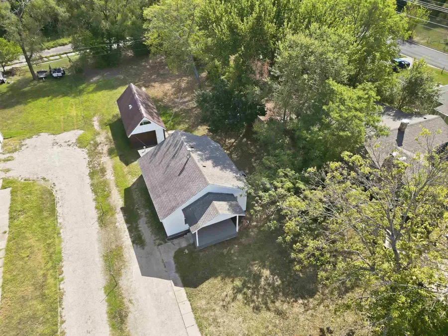 1212 N Ohio, Augusta, KS 67010 - #2