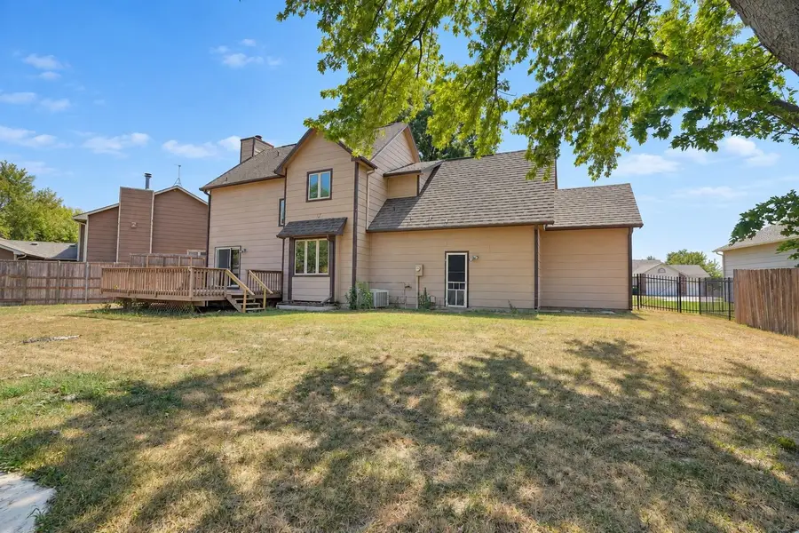 134 N Karren Ct, Wichita, KS 67212 - #2