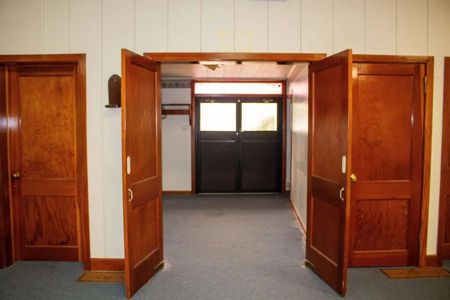 310 S Central, Mulvane, KS 67110 - #3