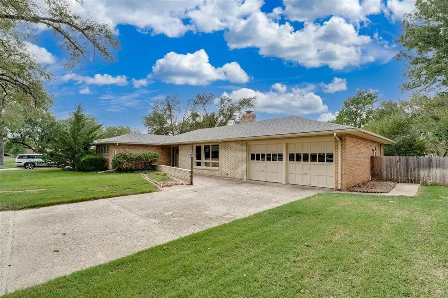 1617 W Womer Dr, Wichita, KS 67230-3 - #2
