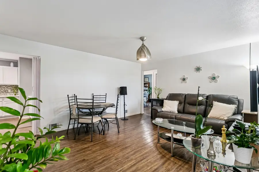 1006 N Dougherty Ave, Wichita, KS 67212 - #3