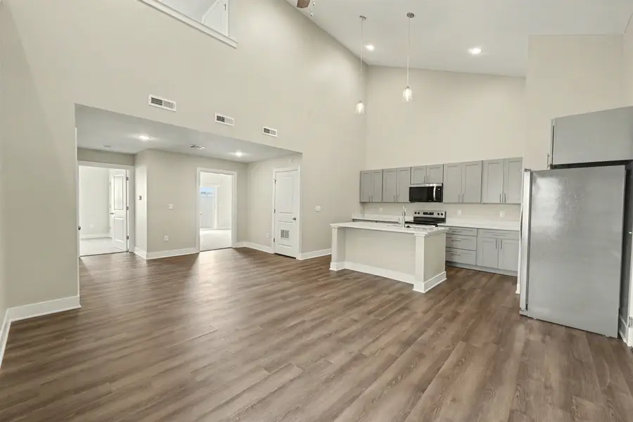 2717 Amelia Lane, Salina, KS 67401 - #2