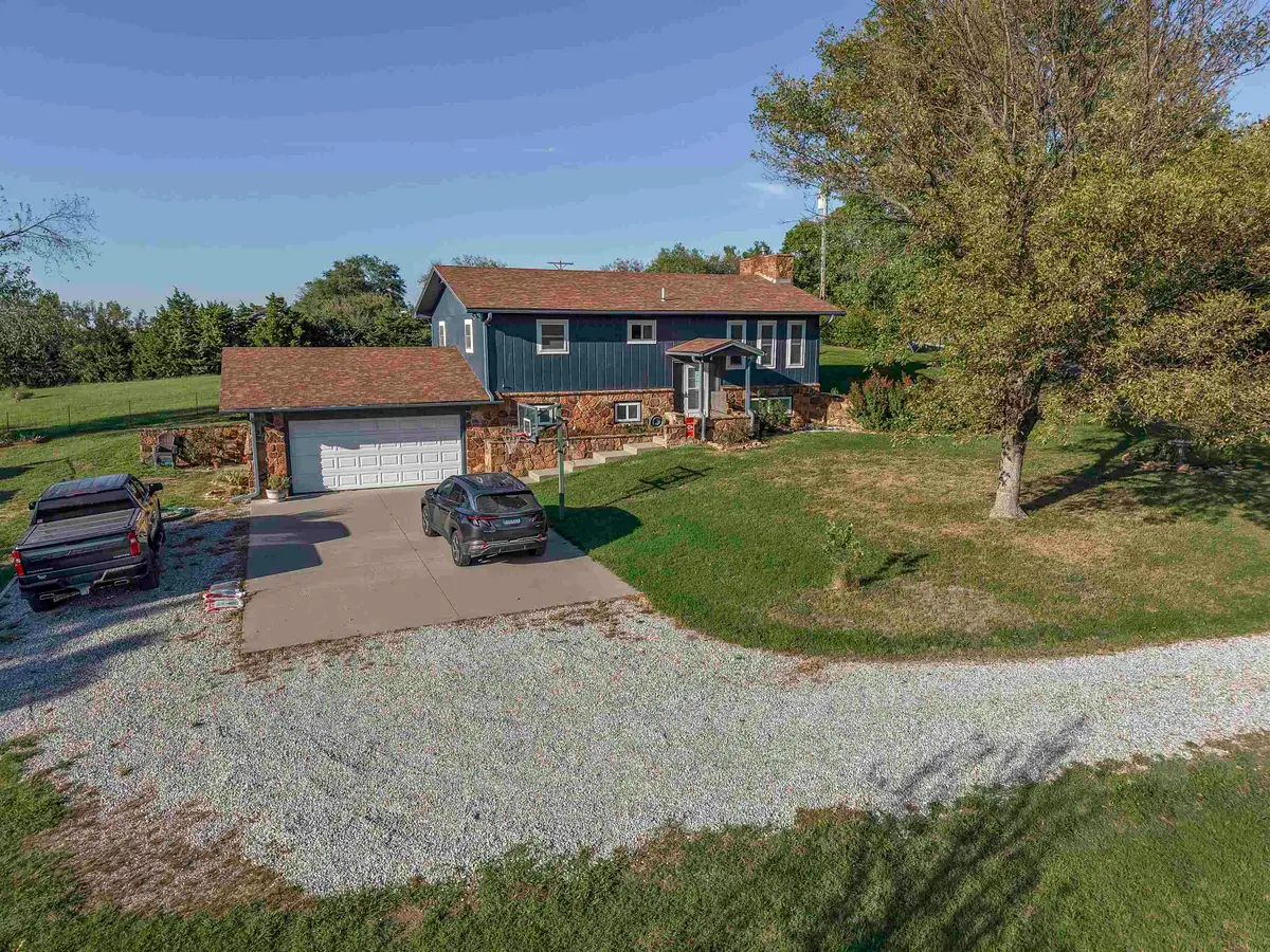500 N Plum, Howard, KS 67349 - #1