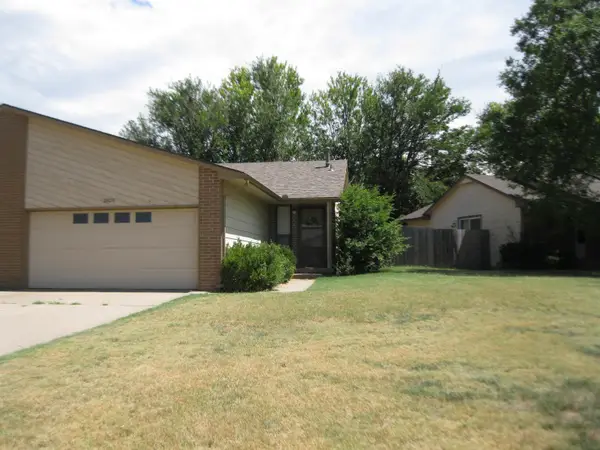 1820 S Griffith, Wichita, KS 67207