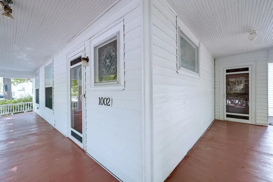 1002 E 9th Ave, Winfield, KS 67156 - #2