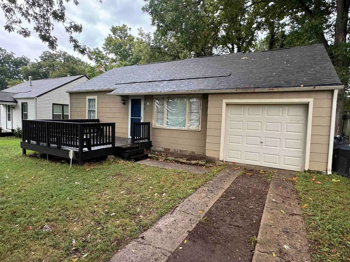 419 E 16th, Winfield, KS 67156 - #1