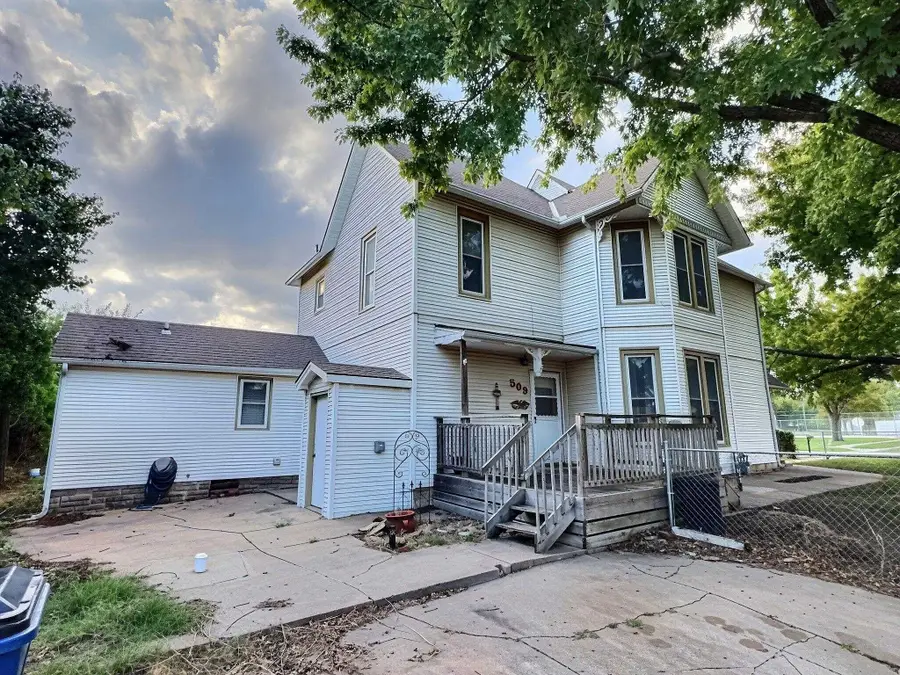509 W Chicago, Colwich, KS 67030 - #2