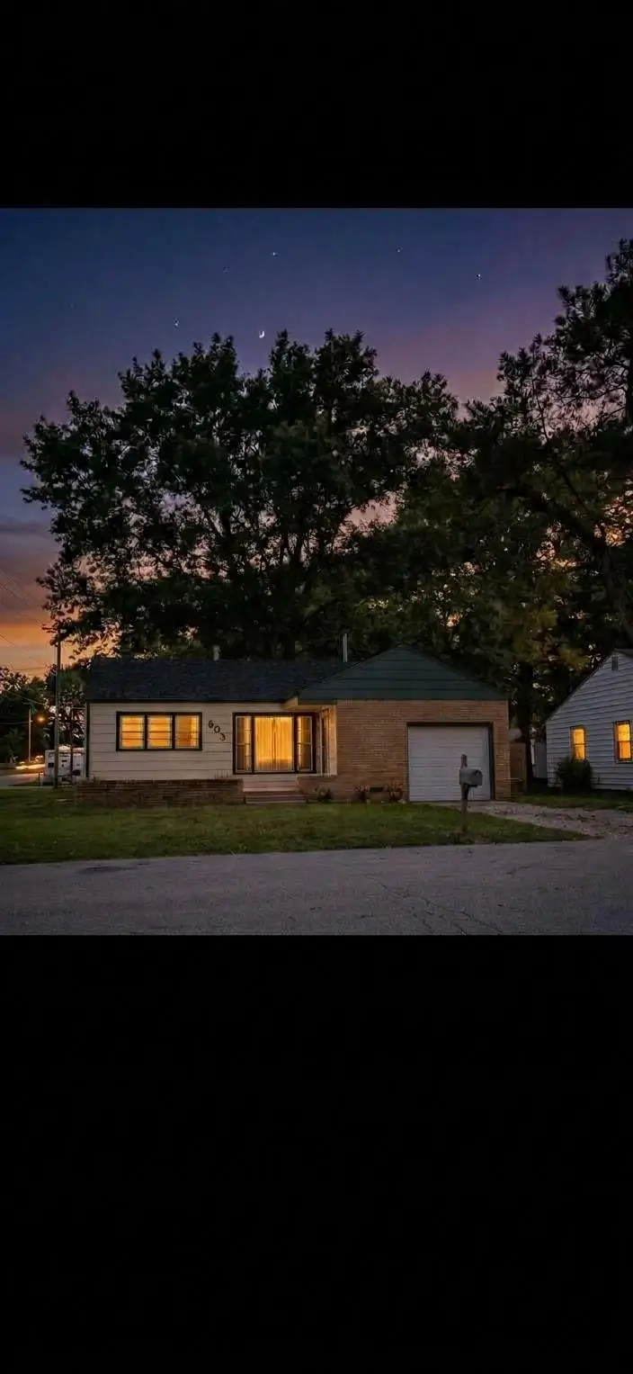 603 S Central Ave, Mulvane, KS 67110 - #1