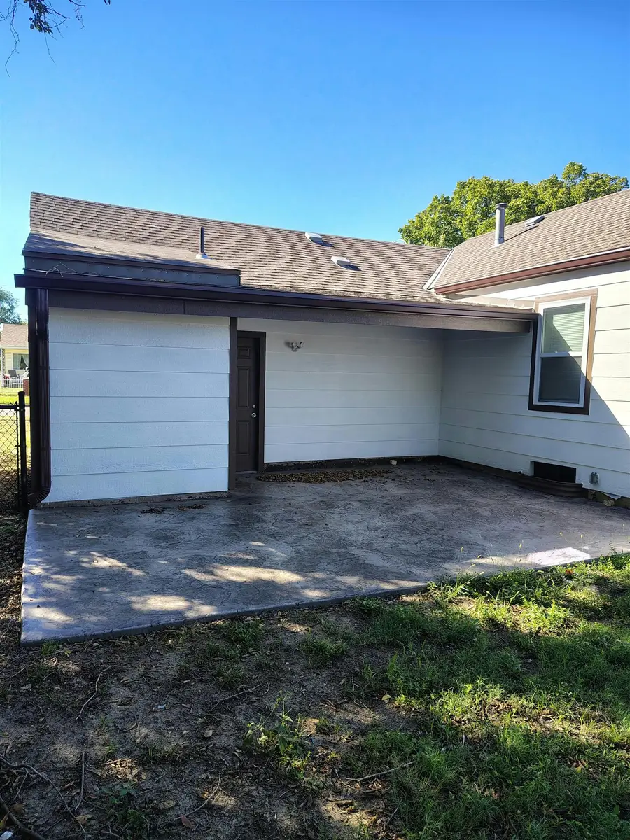 2302 E Mossman Ave, Wichita, KS 67214 - #3