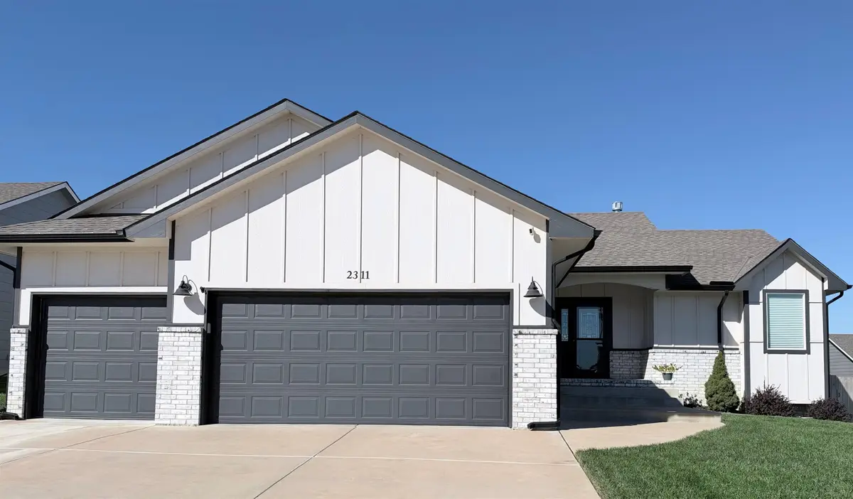 2311 S Chateau St, Wichita, KS 67207 - #1