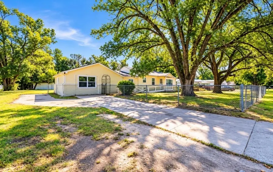 4204 S Bartlow Dr, Wichita, KS 67217-4650 - #3