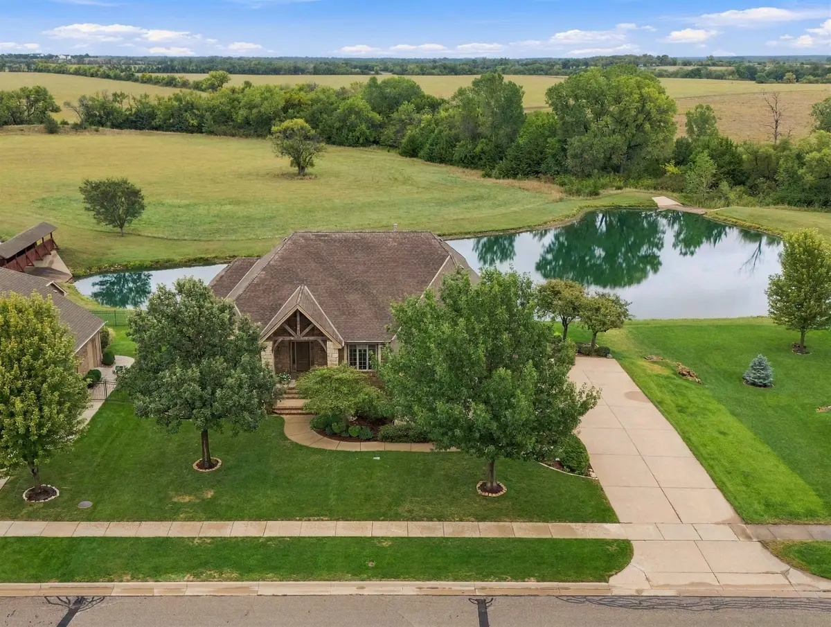 1202 Rolling Hills Dr, Augusta, KS 67010 - #1