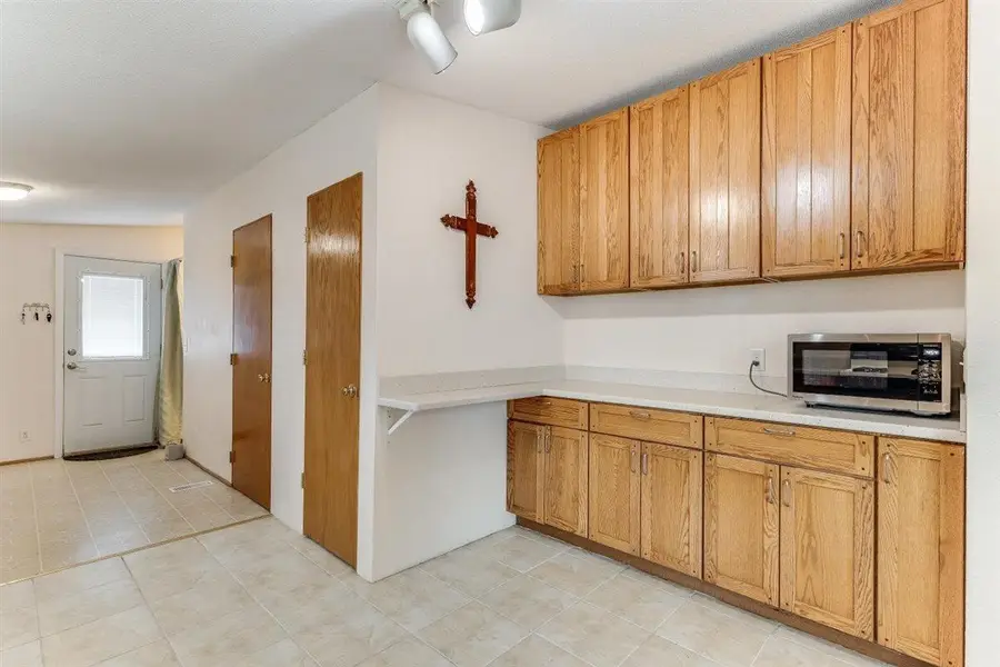 9115 E 31st St S, Wichita, KS 67210 - #2