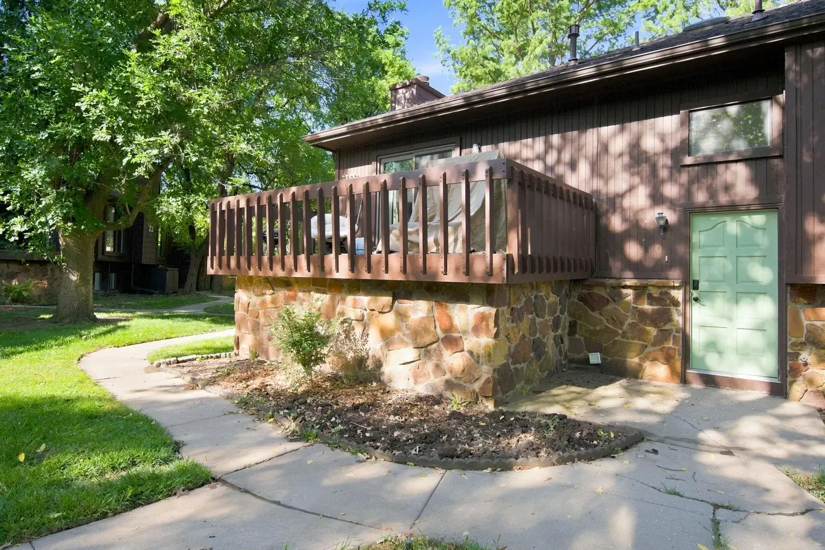 2421 S Yellowstone #2102, Wichita, KS 67215 - #1