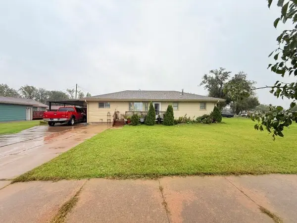 2143 Quincy, Salina, KS 67401