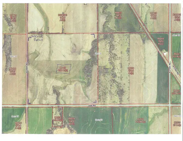 2001 Jade Road, Aurora, KS 66210-1234