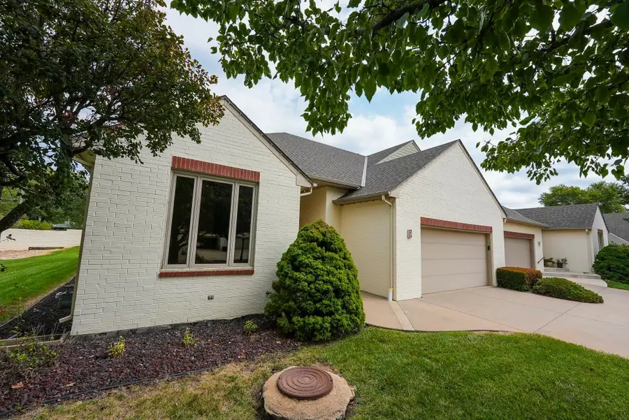1770 N Country Club Rd #9, El Dorado, KS 67042 - #2