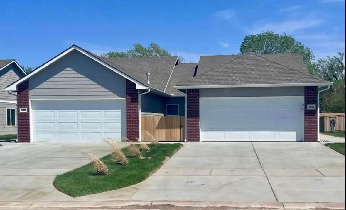 2617 S Flightline Circle, Wichita, KS 67210 - #1