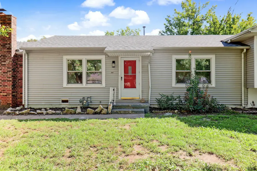 276 S Van Arsdale Ave, Haysville, KS 67060 - #3