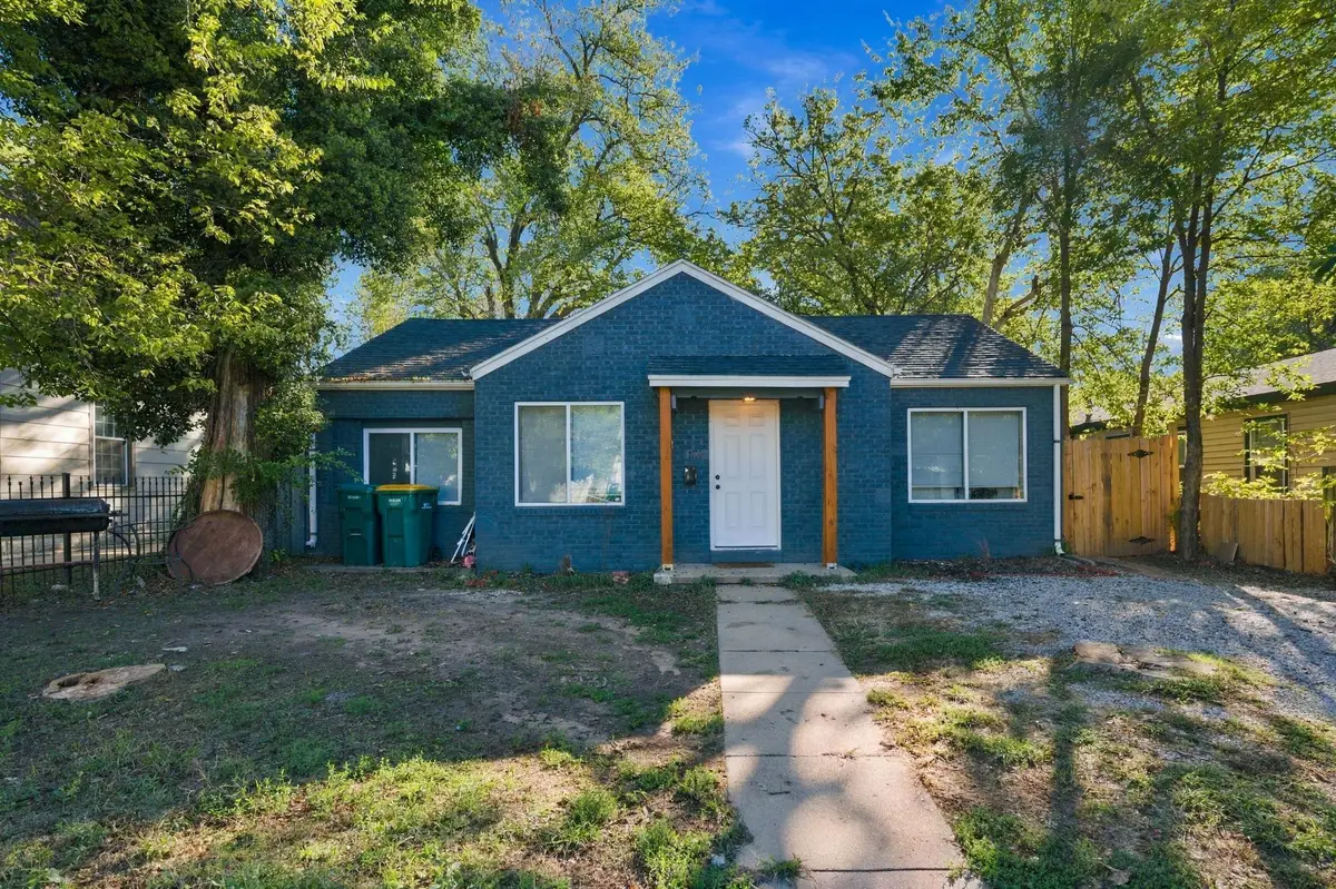 1738 N Waco Ave, Wichita, KS 67203 - #1