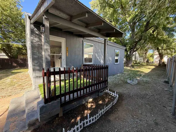 1454 S Bluffview Dr, Wichita, KS 67218-3034