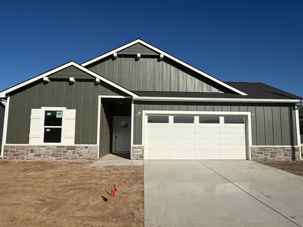 11525 W Scarlett Ct, Maize, KS 67101